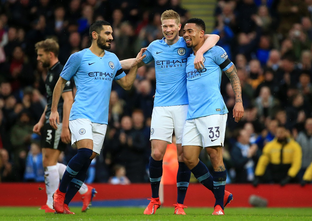 英雄联盟全球总决赛小组赛首日战况出炉